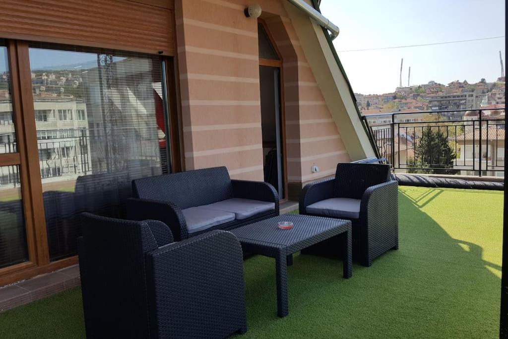 Unique Studio- Great Balcony And View! Parking Possibility! * Veliko Tărnovo