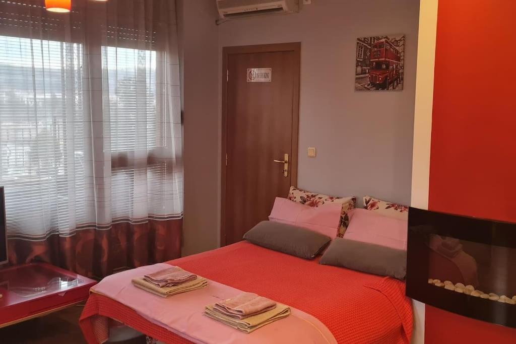 Unique Studio- Great Balcony And View! Parking Possibility! Veliko Tărnovo