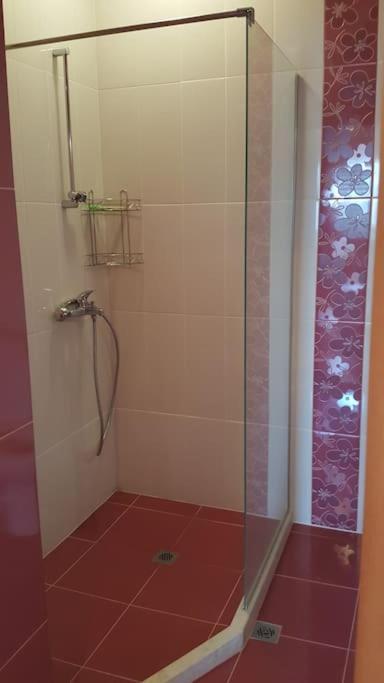 Unique Studio- Great Balcony And View! Parking Possibility! Apartament *